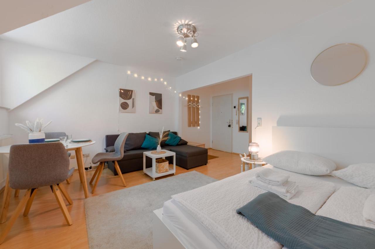 Stay Awesome - Schonfeld Apartment, Netflix Und Kostenloses Parken Kassel Eksteriør billede